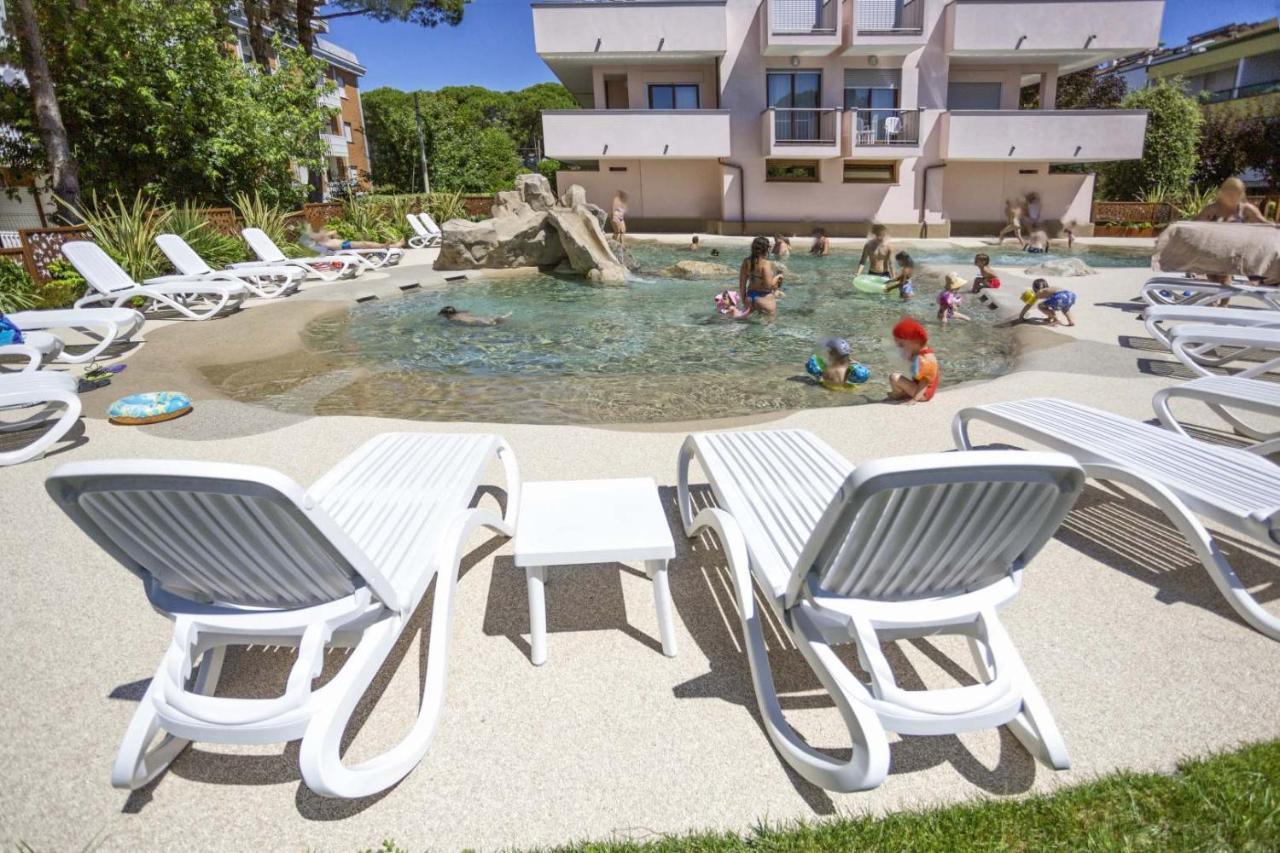 Bosco Canoro Bibione Resort Extérieur photo