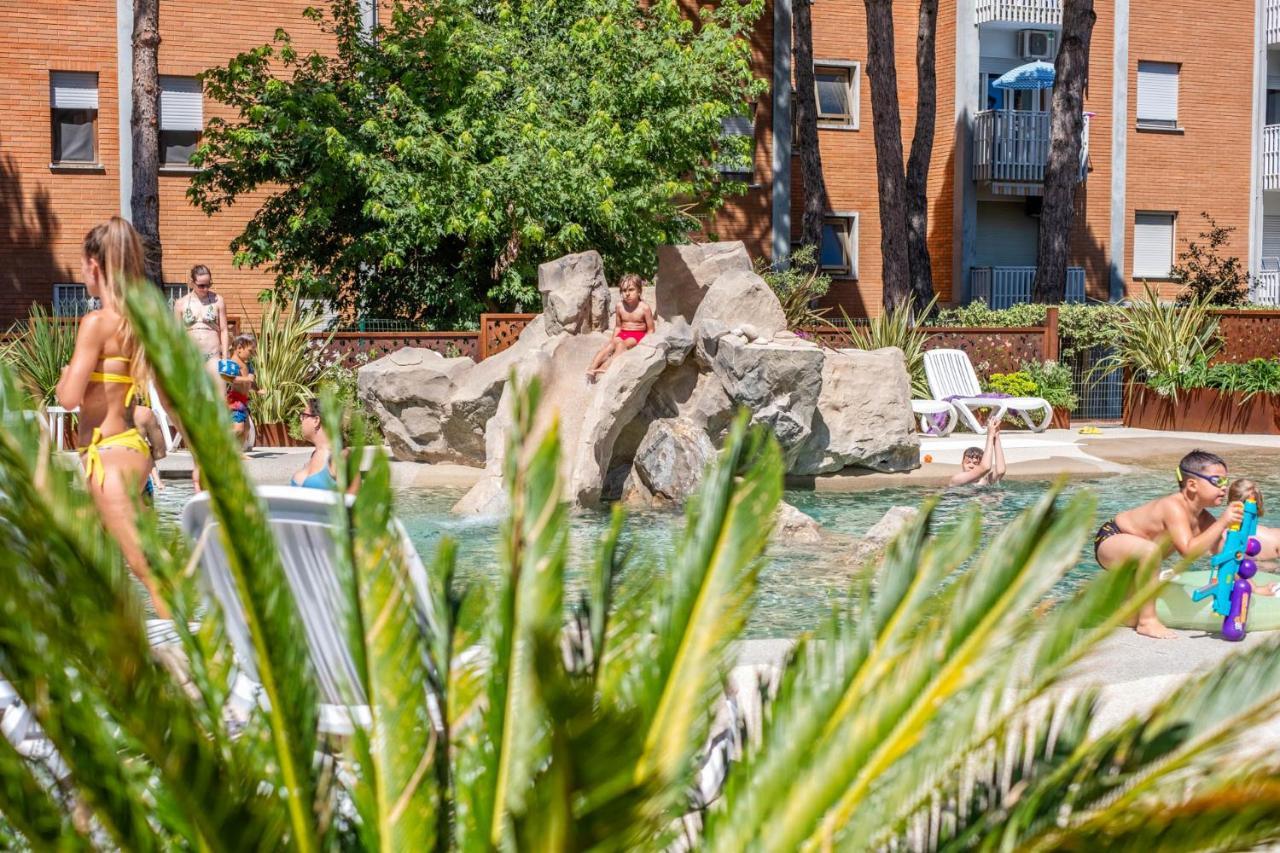 Bosco Canoro Bibione Resort Extérieur photo